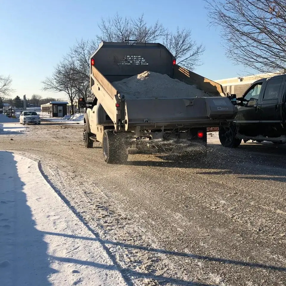 Commercial snow removal pricing Edmonton